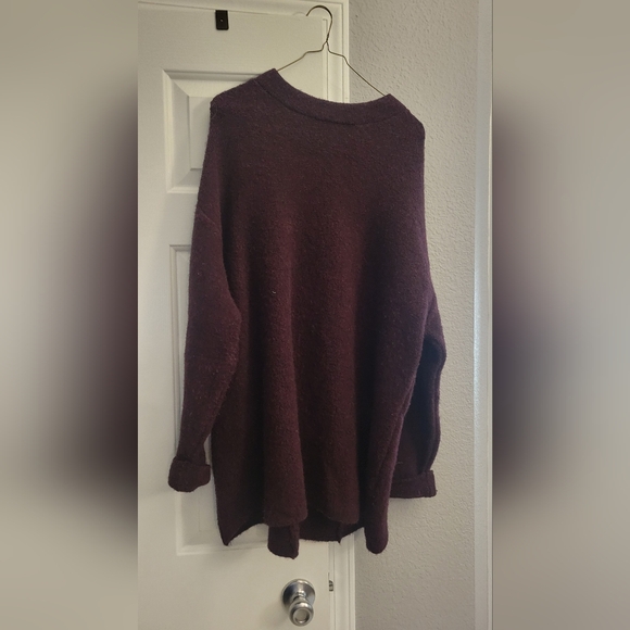 Free People Sweaters - Women's Burgundy Sweater By FREE PEOPLE
